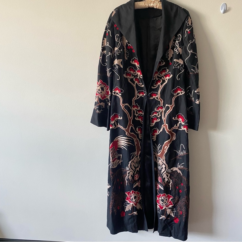 Vintage SUE WONG Floral Print Embroidered Appliqué  Asian Inspired Trench Coat - Picture 8 of 16